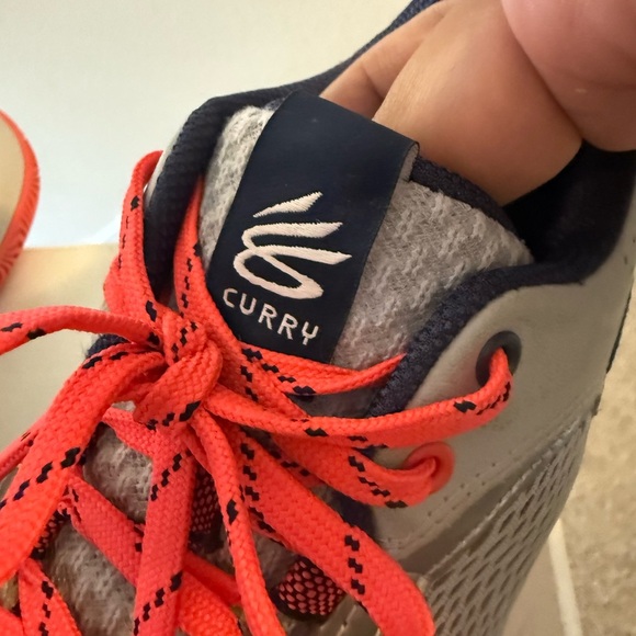 Under Armour Curry GS 3Z6 Big Kids Size 4.5 - Picture 7 of 10